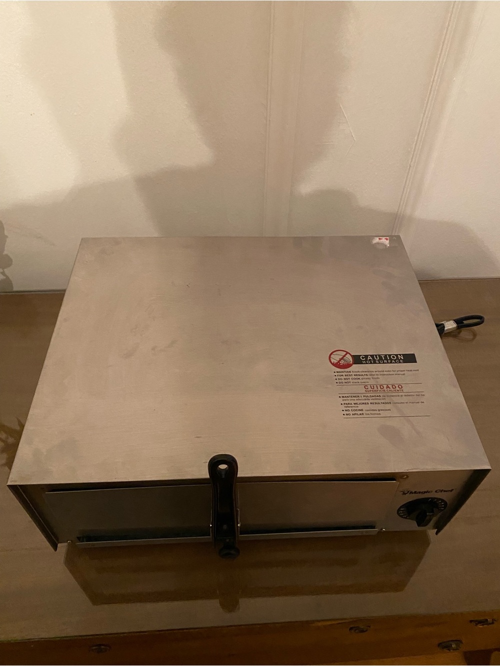 Magic chef pizza oven good condition